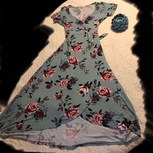 NWT!! Cute Blue and Floral Wrap Dress